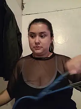 CurvyNoir online show from 28, 4, 2026