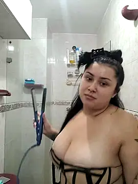 CurvyNoir online show from 21, 11, 2025