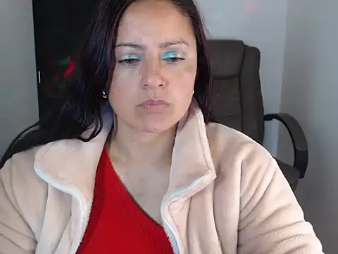 kristelltender1 online show from 21, 11, 2025