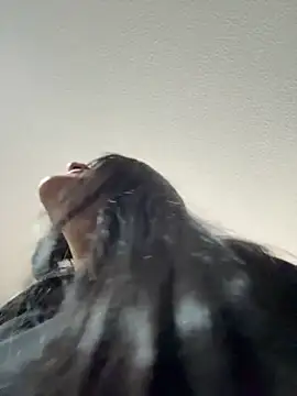 Samantha firee online show from 13, 4, 2026