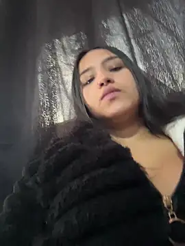 Samantha firee online show from 6, 5, 2026