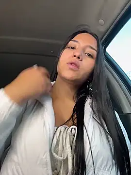 Samantha firee online show from 18, 4, 2026