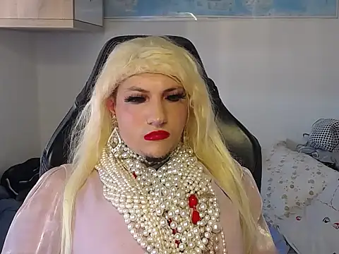 VanesaCrossic online show from 14, 12, 2025