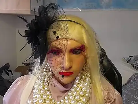 VanesaCrossic online show from 5, 12, 2025