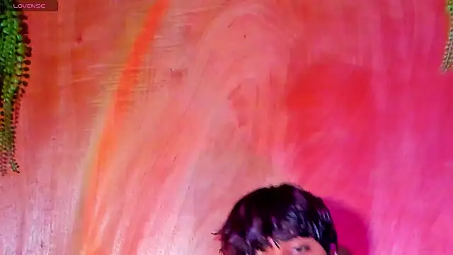 Leo Glow online show from 22, 2, 2026