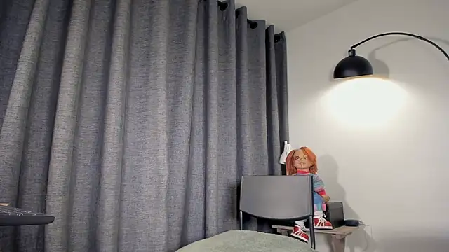 lianewhite online show from 14, 11, 2025