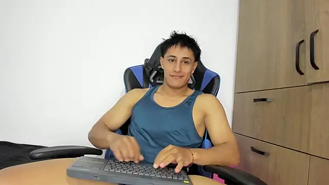 dorman boy online show from 28, 11, 2025