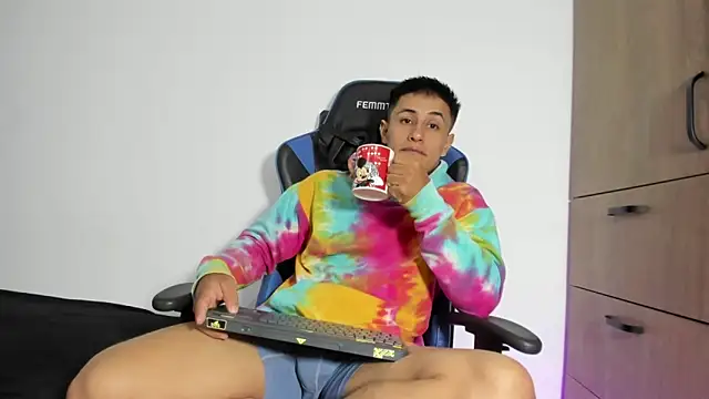 dorman boy online show from 24, 2, 2026