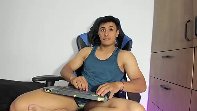 dorman boy online show from 17, 2, 2026