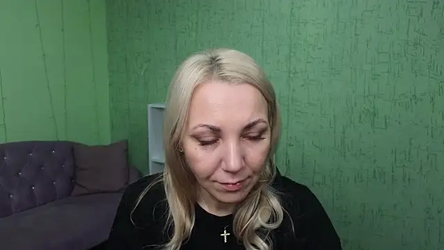 Jade Journey online show from 3, 11, 2025