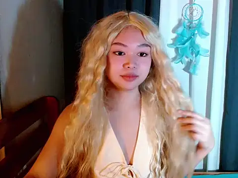 lustfullakim online show from 10, 11, 2025