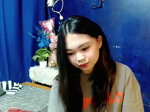 lustfullakim online show from 12, 1, 2026