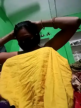 Snapshot of Rsr-1 chatting on 26, 11, 2025 Rsr-1 online show from 26, 11, 2025