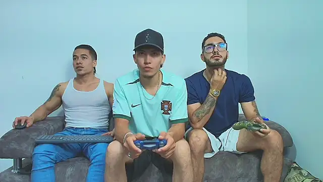 thebadboys05 online show from 15, 11, 2025