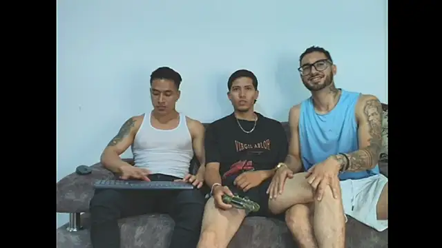 thebadboys05 online show from 12, 11, 2025