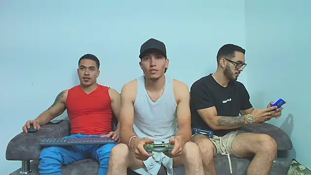 thebadboys05 online show from 14, 11, 2025