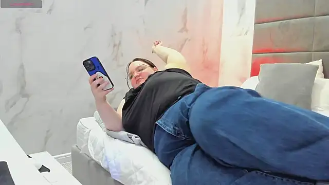 Snapshot of bbwsexis chatting on 14, 11, 2025 bbwsexis online show from 14, 11, 2025