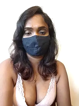 Queen-dhivya online show from 8, 2, 2026