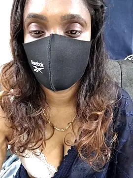 Queen-dhivya online show from 18, 12, 2025