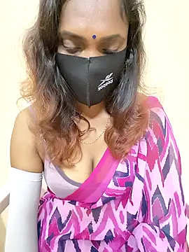 Queen-dhivya online show from 18, 11, 2025