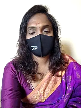 Queen-dhivya online show from 25, 2, 2026