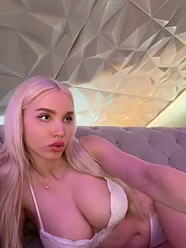 Lana-Grey online show from 5, 4, 2026