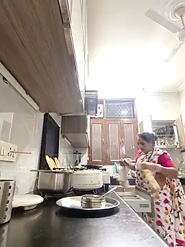 Hot-Sana2 online show from 20, 4, 2026