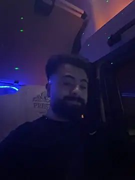 Snapshot of JanSy0 chatting on 1, 11, 2025 JanSy0 online show from 1, 11, 2025