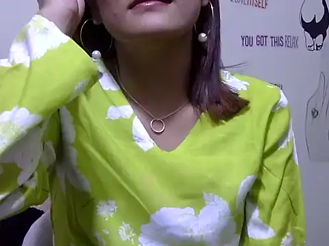 maira 33 online show from 20, 3, 2026