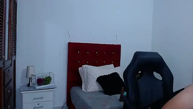 Snapshot of LiamHeat_ chatting on 9, 11, 2025 LiamHeat online show from 9, 11, 2025