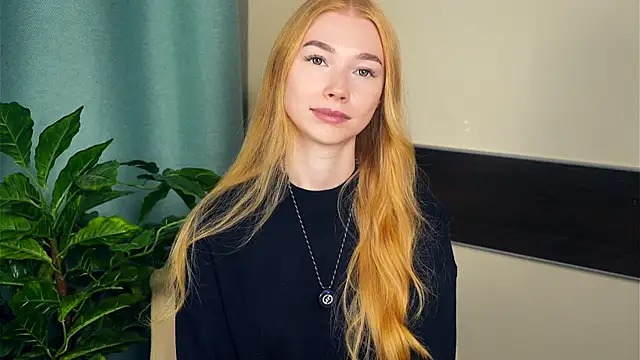 Snapshot of TariHedrix chatting on 1, 11, 2025 TariHedrix online show from 1, 11, 2025