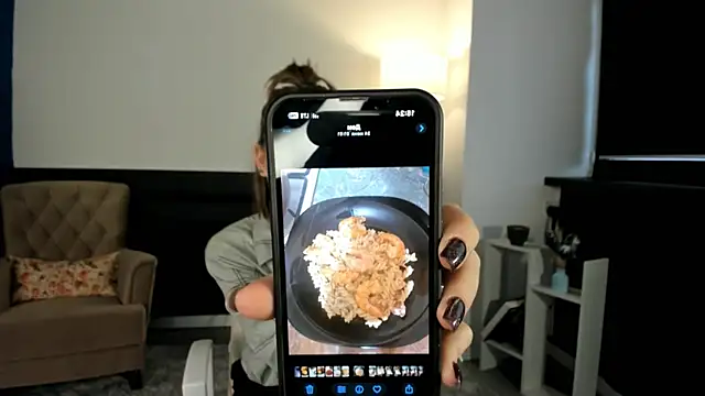 VanitaOkamoto online show from 5, 11, 2025