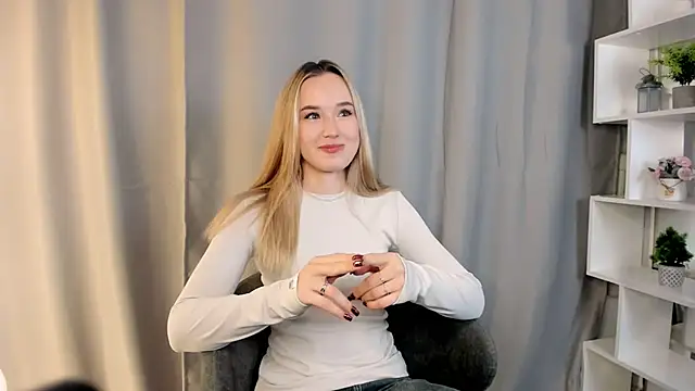 EveMcclearen online show from 1, 11, 2025