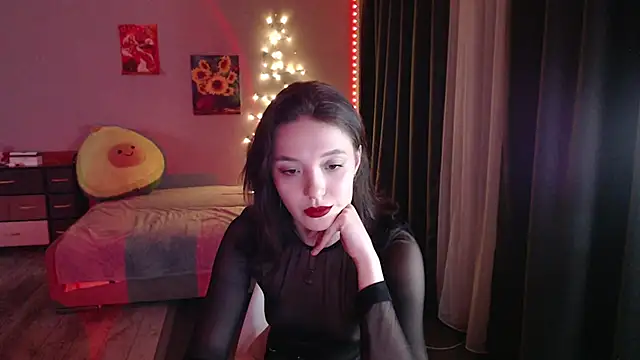 dolll maiya online show from 22, 12, 2025