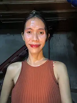 bellaUtops online show from 18, 4, 2026