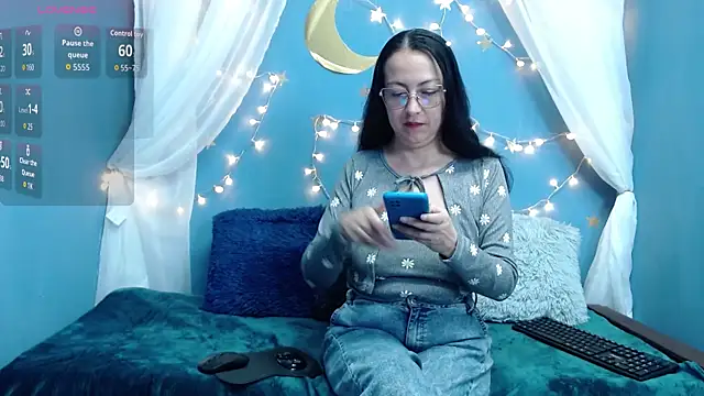 Lauryn Jones online show from 9, 1, 2026