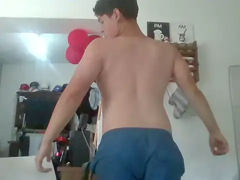 Myboy0020 online show from 8, 4, 2026