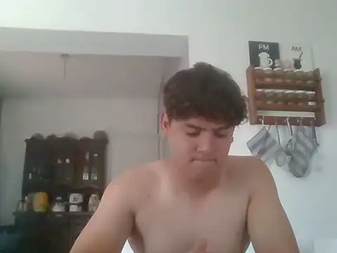 Myboy0020 online show from 14, 2, 2026