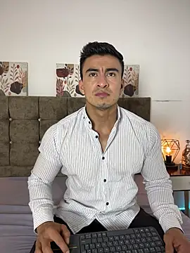 Chris Clarck online show from 10, 1, 2026