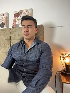 Chris Clarck online show from 2, 12, 2025