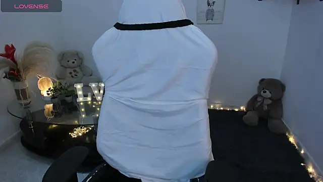 Valery stuart online show from 18, 11, 2025