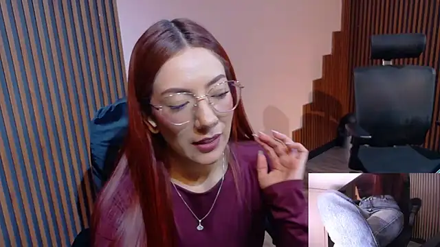 desk desire online show from 9, 3, 2026