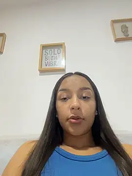 Brunettecollins05 online show from 23, 3, 2026