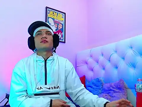 bad boy hottx online show from 2, 11, 2025