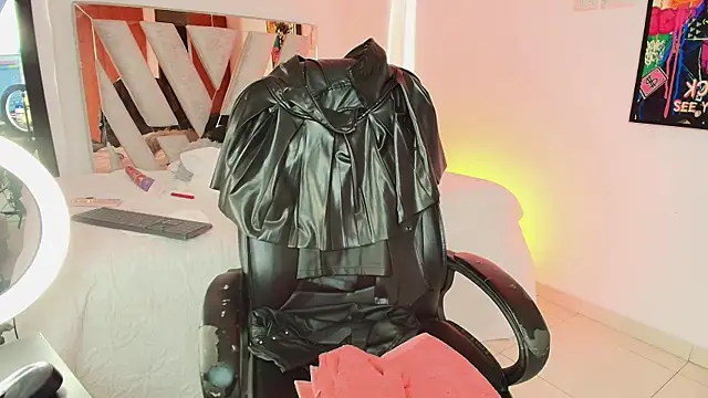 Ebonynaughty online show from 9, 11, 2025