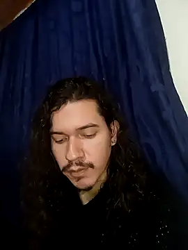 Snapshot of OnixAgata0 chatting on 14, 11, 2025 OnixAgata0 online show from 14, 11, 2025