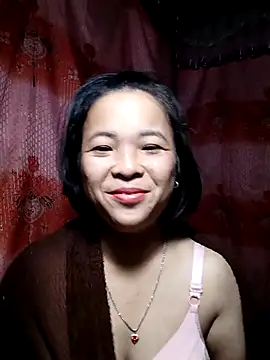 Snapshot of memesay chatting on 4, 11, 2025 memesay online show from 4, 11, 2025