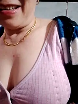 small-house123 online show from 19, 1, 2026