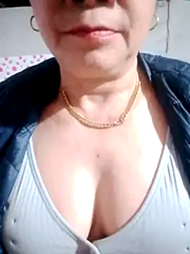 small-house123 online show from 11, 1, 2026