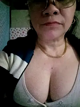 small-house123 online show from 23, 2, 2026